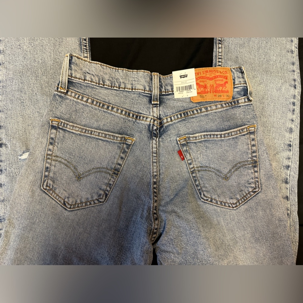Levi’s 511 slim fit men’s jeans